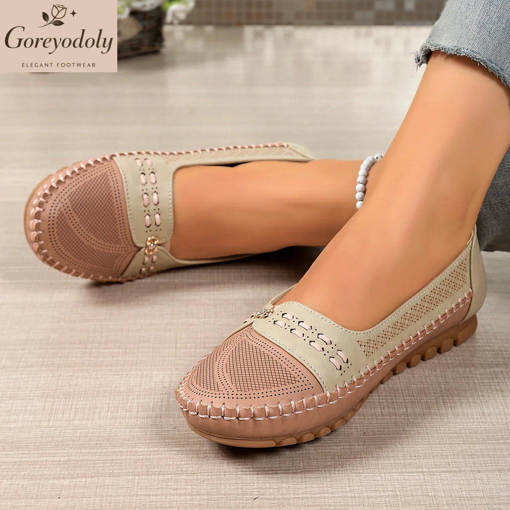 goreyodoly Women Slip On Loafers Wide Fit Comfortable Flats Lightweight Breathable Colorblock Shoes Chain Detail Durable Rubber