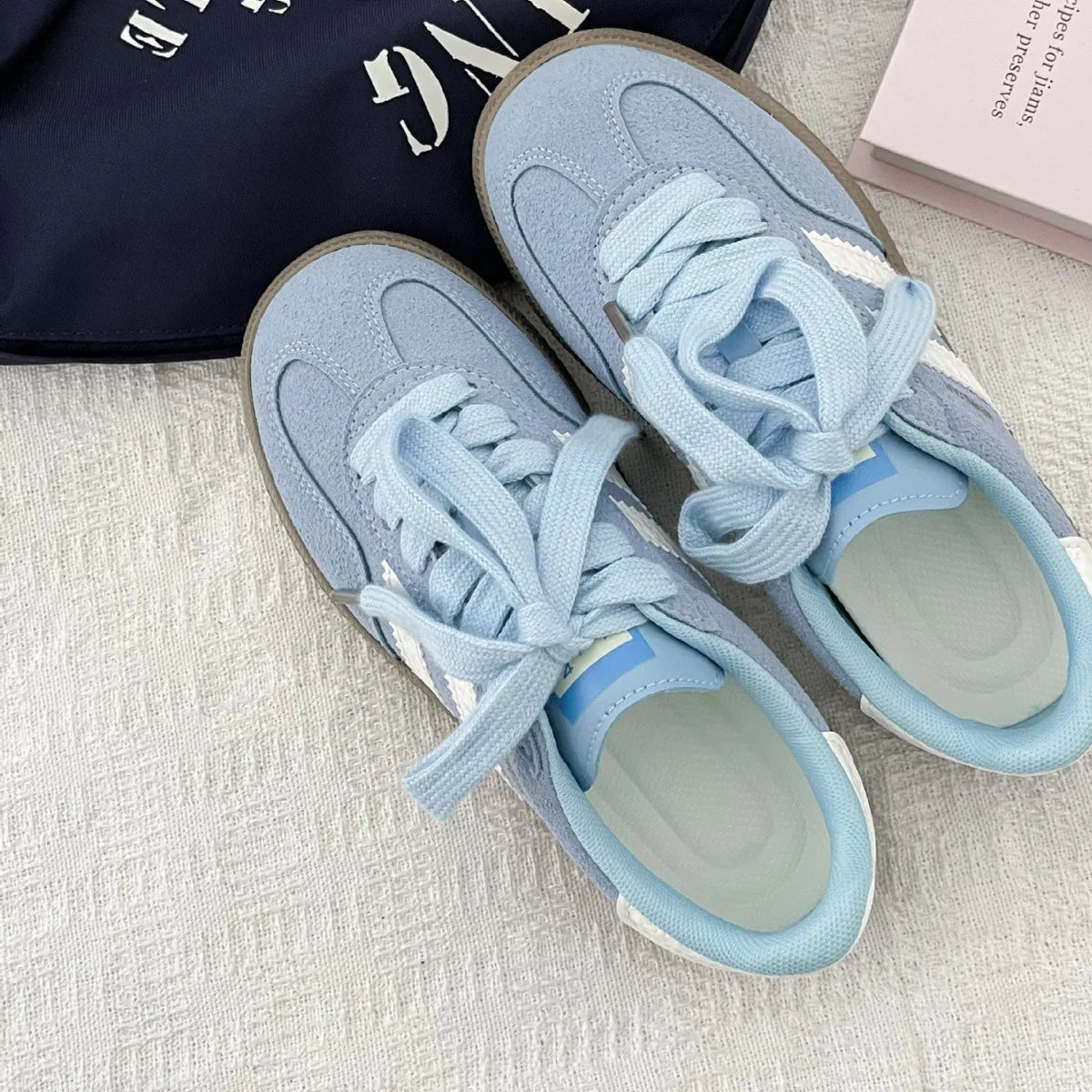 Vintage-style sneakers for women, new style white sneakers, trendy women's sneakers for students, casual sneakers, board shoes