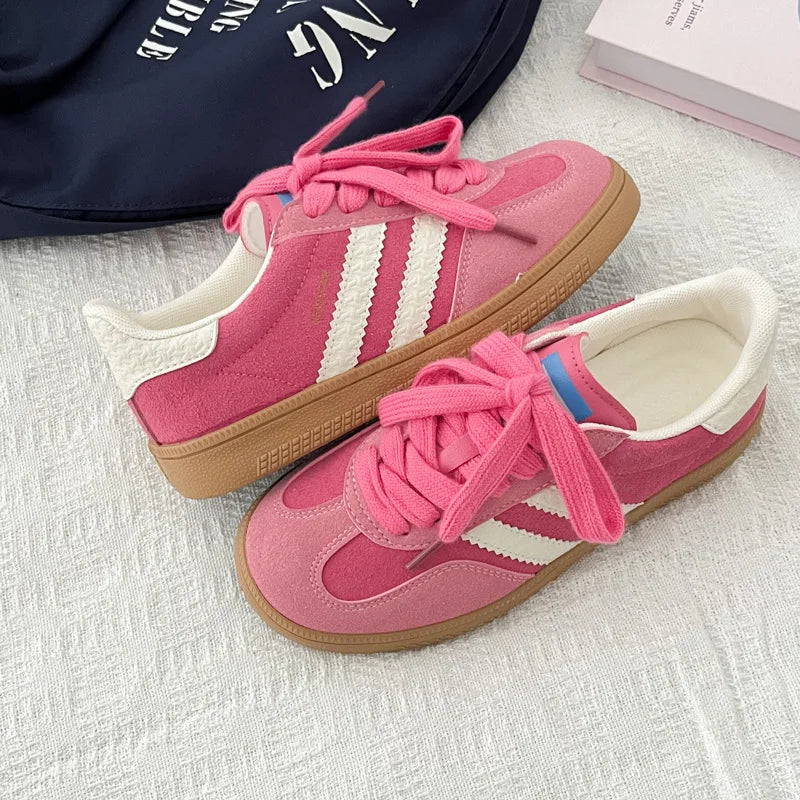 Vintage-style sneakers for women, new style white sneakers, trendy women's sneakers for students, casual sneakers, board shoes